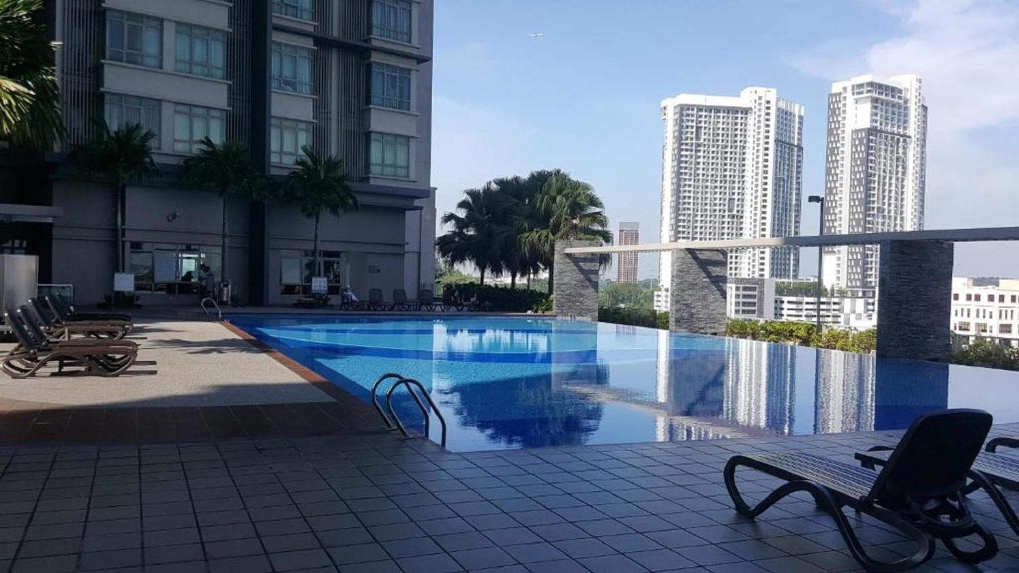 Shaftesbury Residences Cyberjaya Studio Suites Free Parking 외부 사진