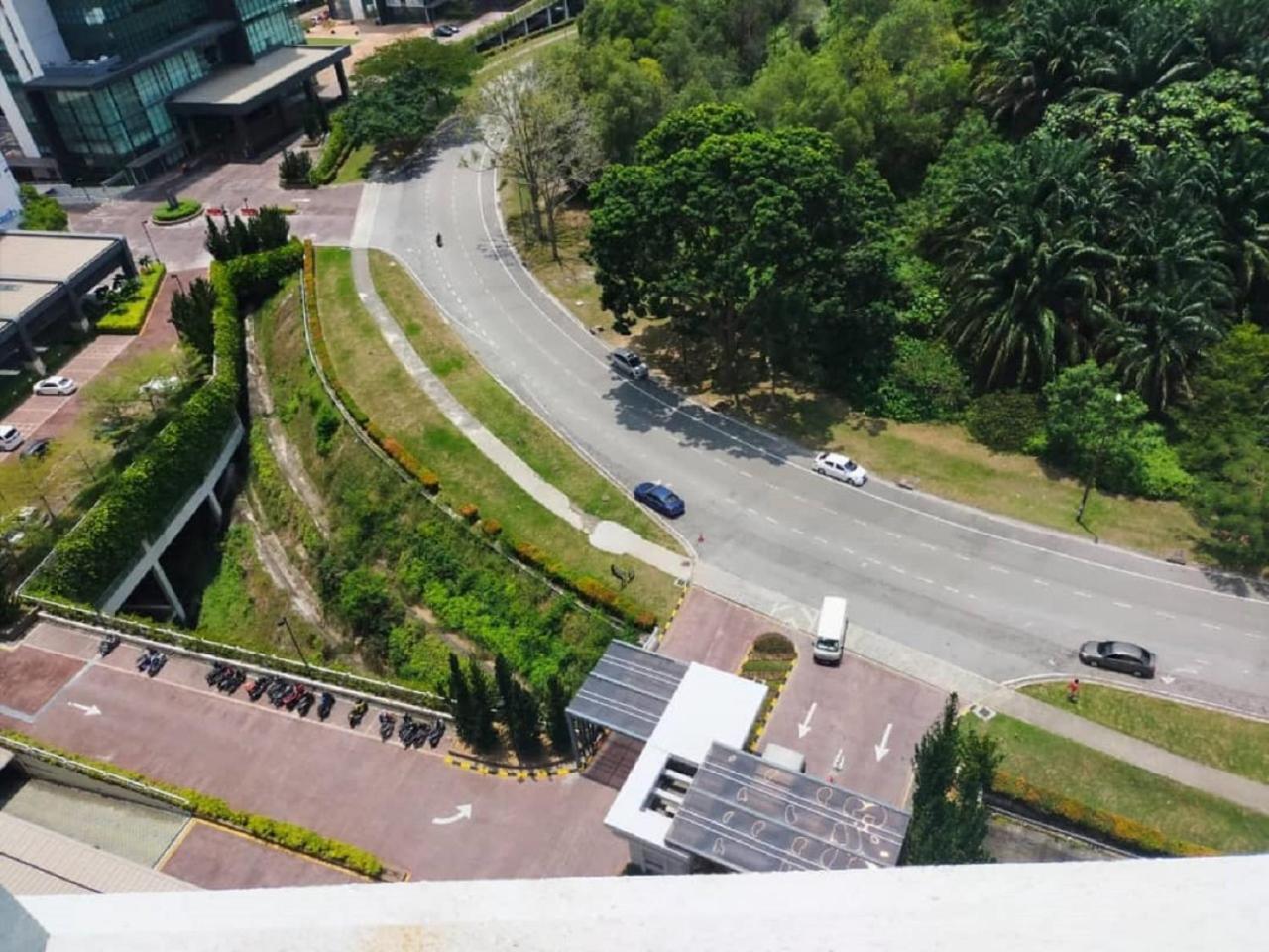 Shaftesbury Residences Cyberjaya Studio Suites Free Parking 외부 사진
