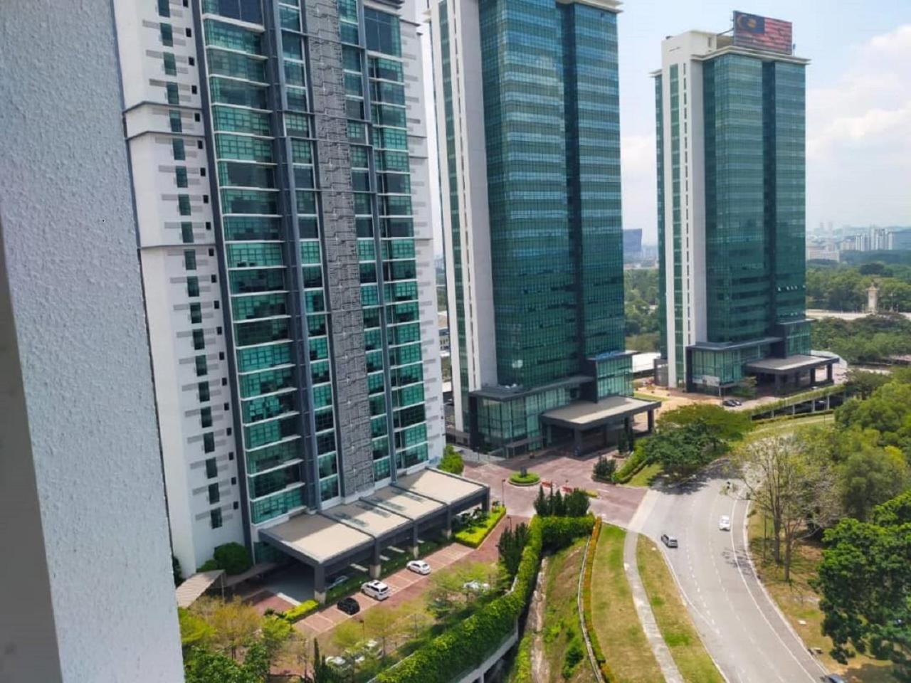 Shaftesbury Residences Cyberjaya Studio Suites Free Parking 외부 사진